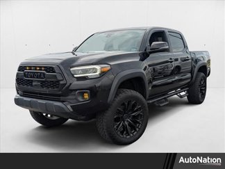 Used 2021 Toyota Tacoma TRD Off-Road w/ TRD Premium Off Road Package image 1