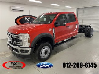 New 2025 Ford F450 XL w/ XL Chrome Package image 1