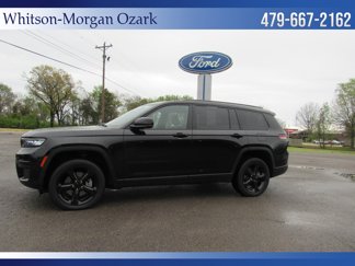 Used 2023 Jeep Grand Cherokee L Laredo image 1