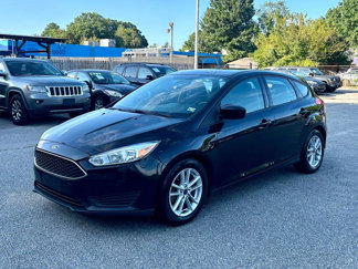 Used 2018 Ford Focus SE image 1