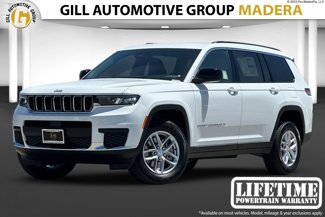 New 2025 Jeep Grand Cherokee L Laredo image 1