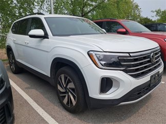 Used 2024 Volkswagen Atlas SE image 1