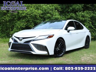 Used 2021 Toyota Camry XSE image 1