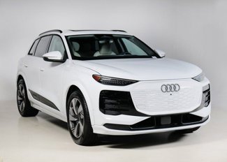 New 2025 Audi Q6 e-tron Prestige image 1