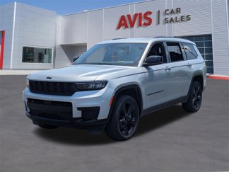 Used 2023 Jeep Grand Cherokee L Laredo image 1