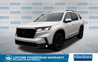 New 2025 Honda Pilot Touring image 1