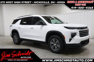 New 2025 Chevrolet Traverse LT w/ Driver Confidence Package image 1