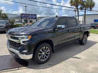 Used 2023 Chevrolet Silverado 1500 LT w/ Convenience Package II image 1