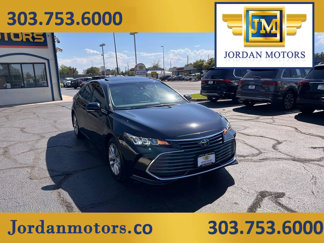 Used 2022 Toyota Avalon XLE image 1