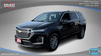Used 2023 Chevrolet Traverse LT image 1