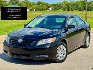 Used 2009 Toyota Camry LE image 1