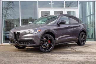 New 2025 Alfa Romeo Stelvio Sprint image 1