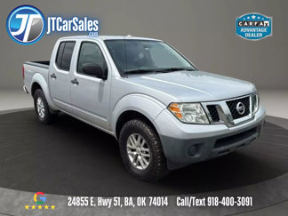 Used 2016 Nissan Frontier SV image 1