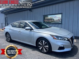 Used 2022 Nissan Altima 2.5 SV image 1