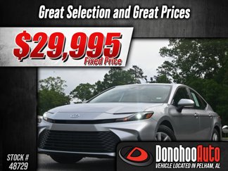 Used 2025 Toyota Camry LE image 1