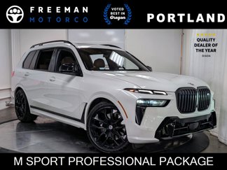 Used 2023 BMW X7 M60i w/ Executive Package image 1