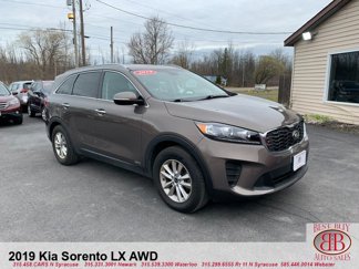 Used 2019 Kia Sorento LX w/ LX Convenience Package image 1