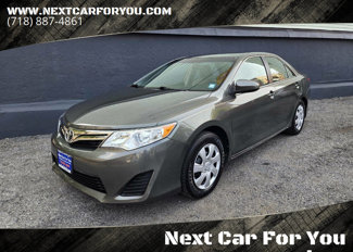 Used 2012 Toyota Camry LE image 1