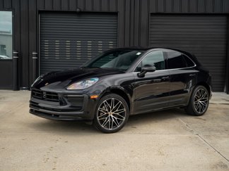 Certified 2024 Porsche Macan image 1