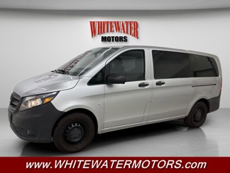 Used 2022 Mercedes-Benz Metris Passenger image 1