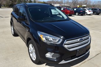 Used 2019 Ford Escape SEL image 1