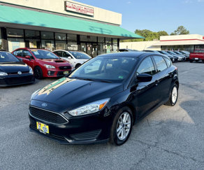 Used 2018 Ford Focus SE image 1
