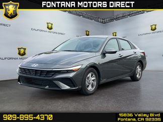 Used 2025 Hyundai Elantra SE image 1
