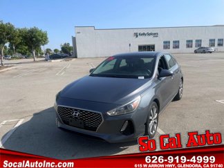 Used 2019 Hyundai Elantra GT image 1