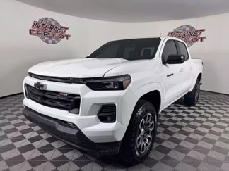 Used 2024 Chevrolet Colorado Z71 w/ Z71 Convenience Package 2 image 1