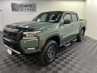 New 2025 Nissan Frontier PRO-4X w/ Tow Package image 1