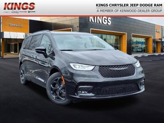 New 2025 Chrysler Pacifica Premium image 1
