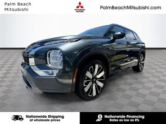 New 2025 Mitsubishi Outlander SEL image 1
