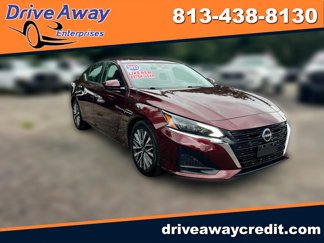 Used 2023 Nissan Altima 2.5 SV image 1