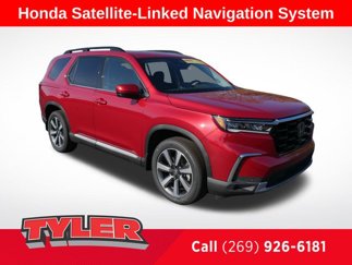 New 2025 Honda Pilot Touring image 1