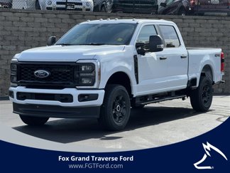 New 2026 Ford F350 4x4 Crew Cab Super Duty image 1