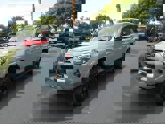 Used 2023 Toyota 4Runner TRD Off-Road Premium image 1