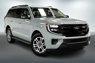 New 2025 Ford Expedition Active image 1