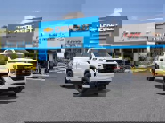 New 2026 GMC Sierra 1500 Elevation image 1