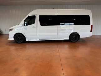 Used 2023 Mercedes-Benz Sprinter 2500 image 1