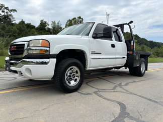 Used 2006 GMC Sierra 2500 SLE w/ Heavy-Duty Power Package image 1