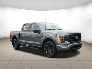 Used 2022 Ford F150 XLT image 1