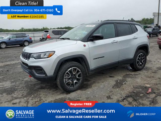 Used 2025 Jeep Compass Trailhawk image 1