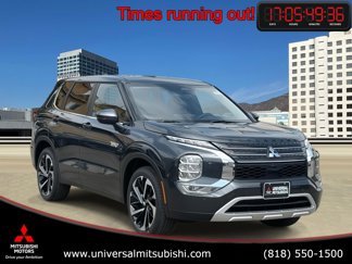 New 2025 Mitsubishi Outlander 4WD Plug-In Hybrid image 1