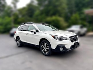Used 2018 Subaru Outback 2.5i Limited image 1