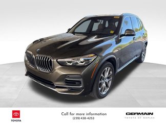 Used 2022 BMW X5 xDrive40i w/ Premium Package image 1