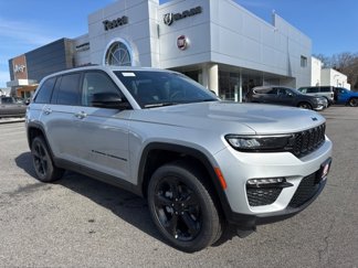 New 2025 Jeep Grand Cherokee Limited w/ Black Appearance Package image 1