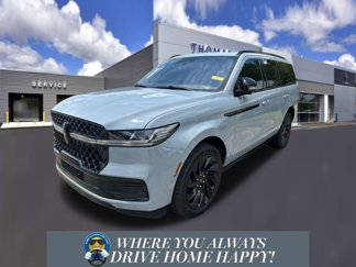 New 2025 Lincoln Navigator Reserve image 1