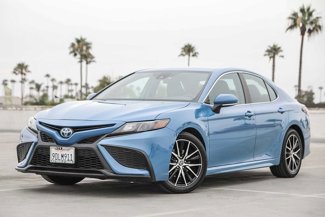 Certified 2023 Toyota Camry SE image 1
