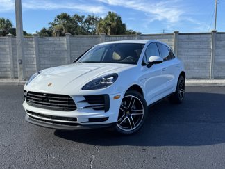 Certified 2021 Porsche Macan image 1