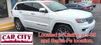 Used 2020 Jeep Grand Cherokee Overland image 1